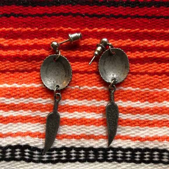 Western Dangle Earrings - Picture 2 of 2